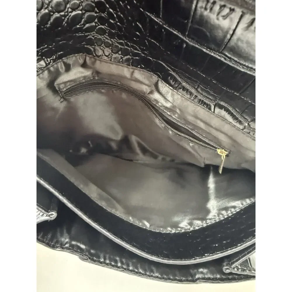 Givenchy Antigona Medium Envelope Clutch Black Croc Embossed Calfskin Leather